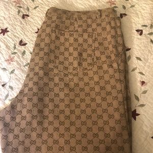 Genuine Gucci pants also coggi sweater